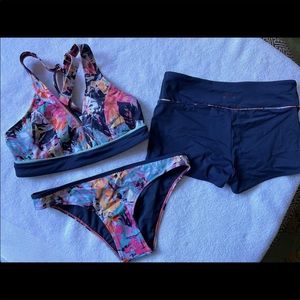 NWT Roxy 3 piece swim set